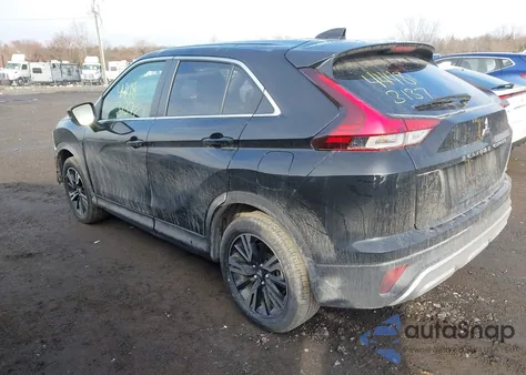2026 Mitsubishi Eclipse Cross Black Edition S-Awc/Se S-Awc/Sel S-Awc z USA, uszkodzony, nr VIN JA4ATWAA0TZ004016